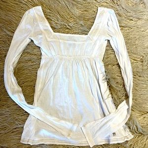 COPY - Abercrombie & Fitch long sleeve babydoll top.